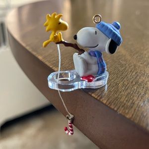 Hallmark Keepsake Winter Fun With Snoopy 2006 Miniature Series #9 Ornament NEW